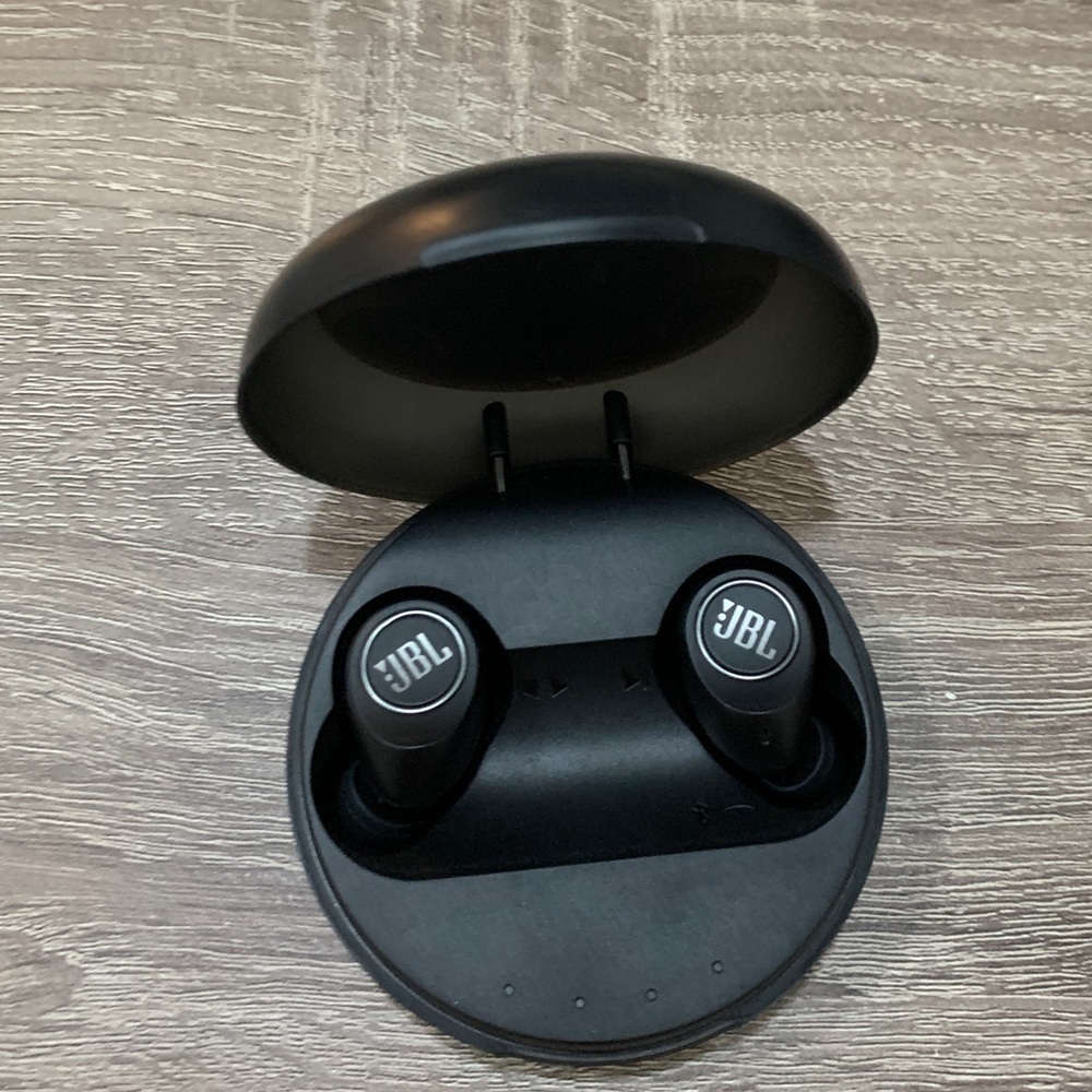 JBL Earbuds
